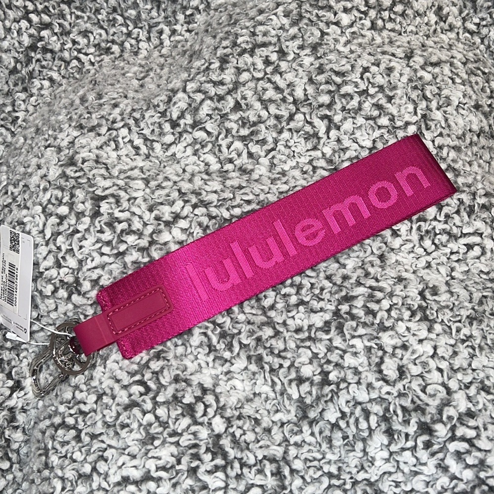 Lululemon never lost keychain